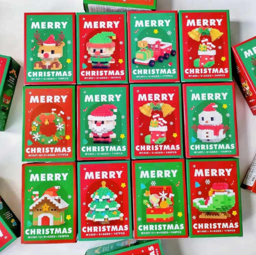 MerryBricks Yılbaşı Köyü Mikro Blok Seti – 12 Farklı Figür, Aile & Çift Aktivitesi